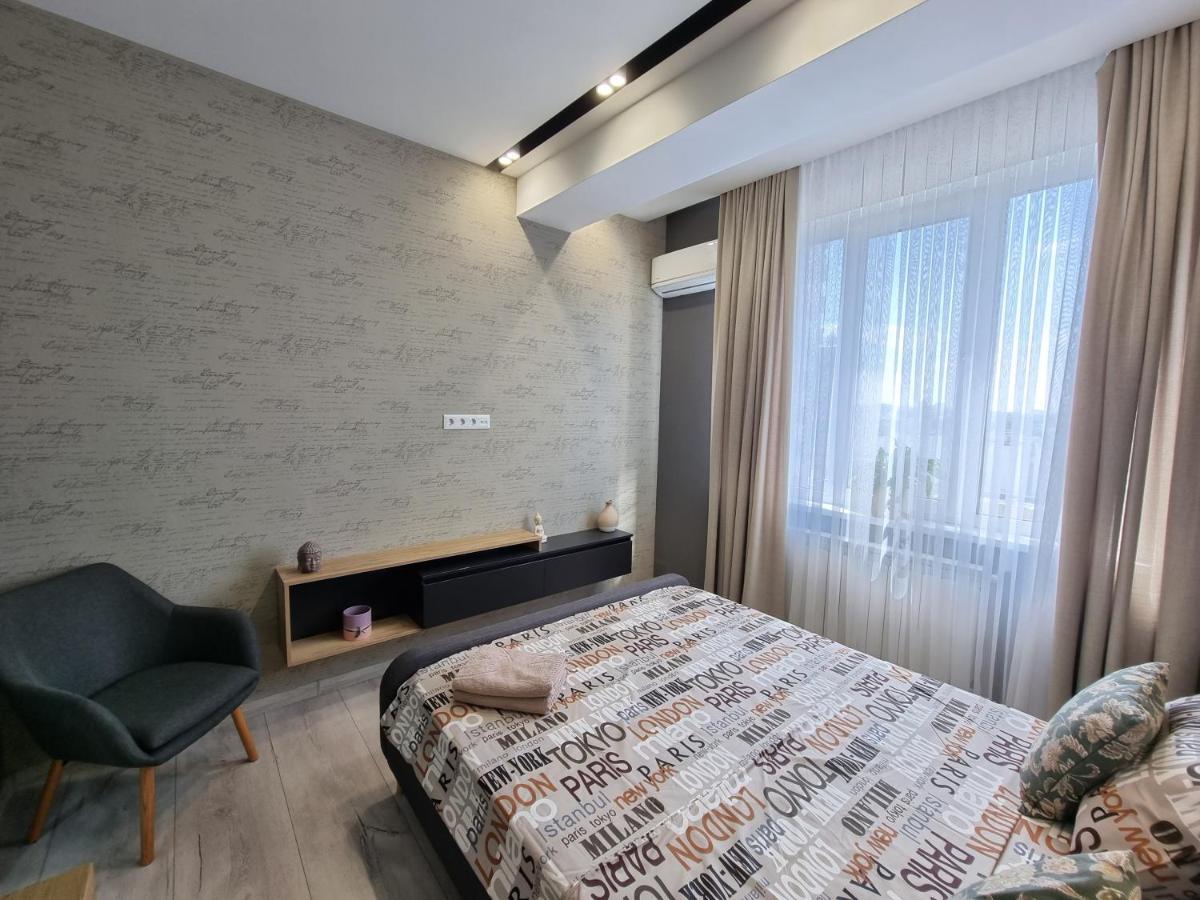 Diplomat The Best Ultra Central Apartaments Chisinau Ngoại thất bức ảnh