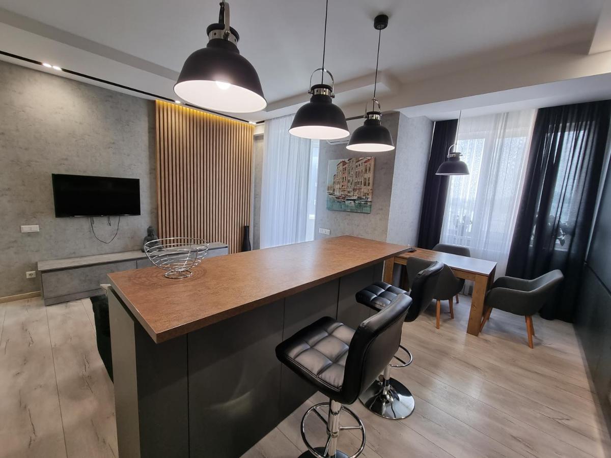 Diplomat The Best Ultra Central Apartaments Chisinau Ngoại thất bức ảnh
