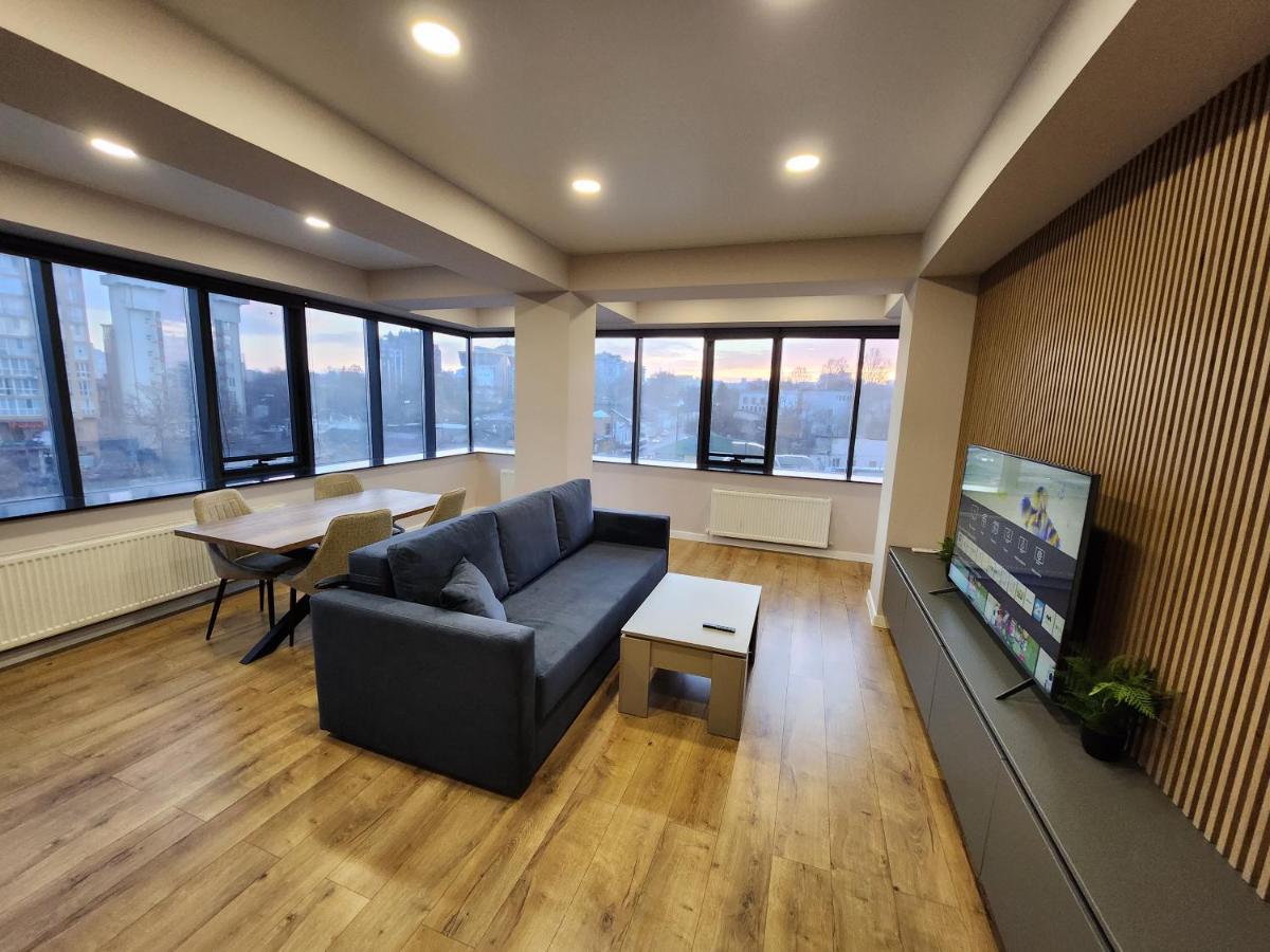 Diplomat The Best Ultra Central Apartaments Chisinau Ngoại thất bức ảnh
