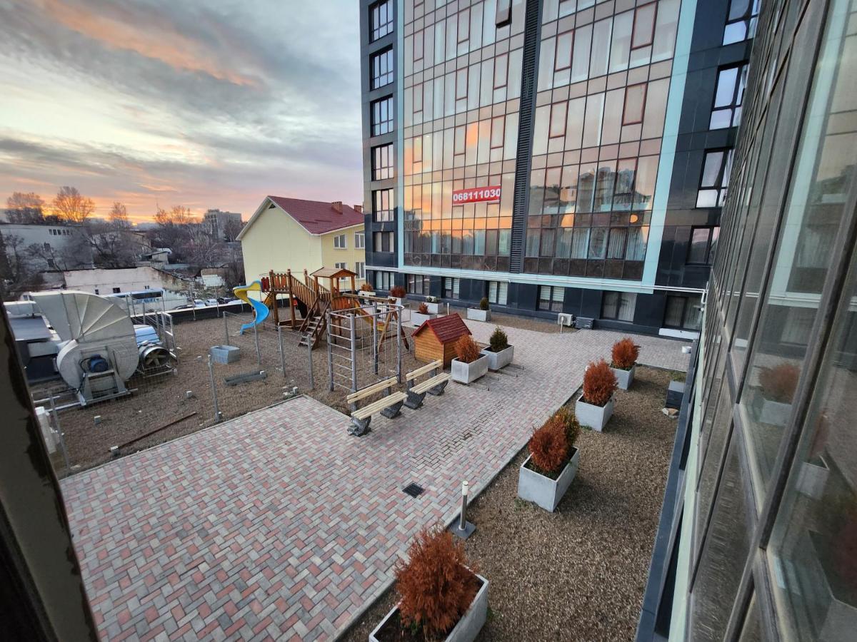 Diplomat The Best Ultra Central Apartaments Chisinau Ngoại thất bức ảnh